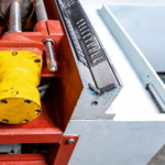 External Cylindrical Grinding Machine（Manual） - Image 3